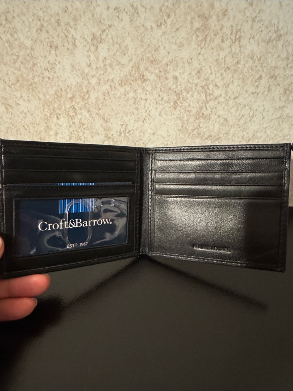 Croft & Barrow Men’s Black Leather Bi-Fold Wallet